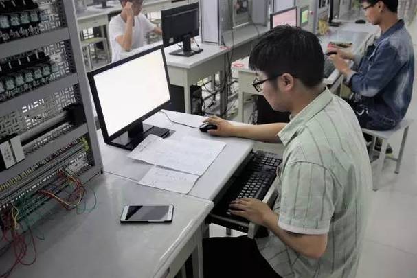 专业解析丨PLC就业前景与趋势(学习编程人员都是技术) 脚本文章 专业解析丨PLC就业前景与趋势(学习编程人员都是技术) 专业解析丨PLC就业前景与趋势(学习编程人员都是技术) 脚本文章