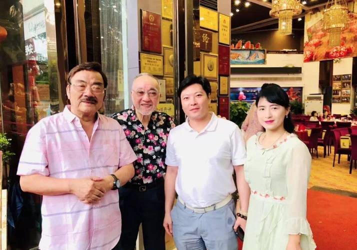 轻松日收入上千元?苏州一对叔侄的存款全被骗了(外挂被骗千元叔侄充值) 脚本文章 轻松日收入上千元?苏州一对叔侄的存款全被骗了(外挂被骗千元叔侄充值) 轻松日收入上千元?苏州一对叔侄的存款全被骗了(外挂被骗千元叔侄充值) 脚本文章